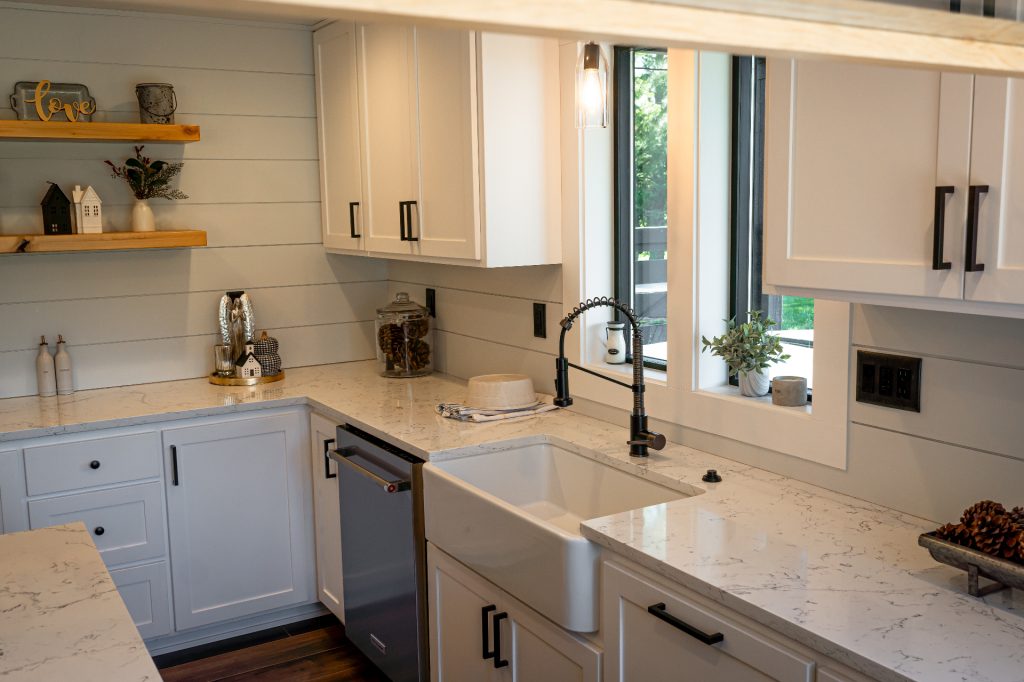 Farmhouse sink and quartz countertop detail